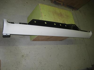 WTS:Side Skirt - Right (Passenger) Rocker Molding New-img_0205.jpg