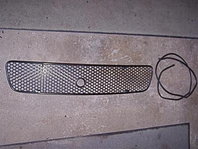 FS: Black badge-less mesh grill-grill1.jpg