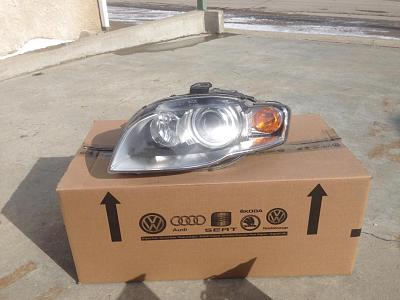 06-08 Audi A4 B7 HID Headlights-img_4068.jpg