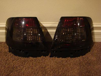 Trade: B5 Smoked Tail lights for Stock-dsc00798.jpg