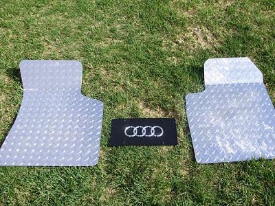 Custom Chrome car mats-p5010146.jpg