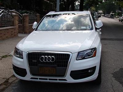 FS: 2011 Audi Q5 Premium Plus 2.0T (White)-5.jpg