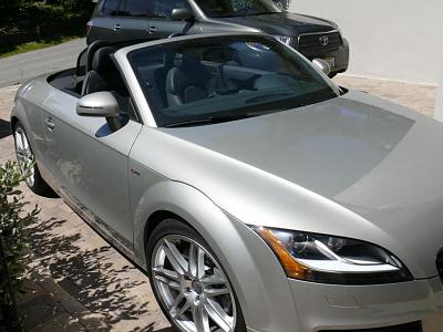 2008 Audi TT Roadster 3.2 Quattro MT6-l1000213.jpg