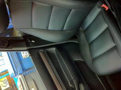 WTB: Black Leather Seats for A4-photo-3-.jpg