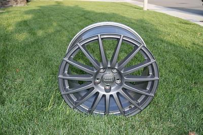 Audi OEM 18 inch Titanium wheels For Sale-dsc09123.jpg