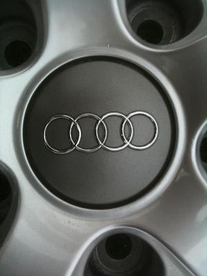 20&quot; Audi Q7 Rims with Pirelli Tires (Brand New)-8.jpg