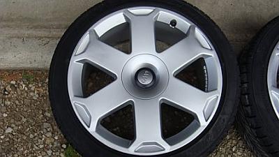 s4 rims and (new) 235 40 18 fusion xri-211883280309_0_alb.jpg