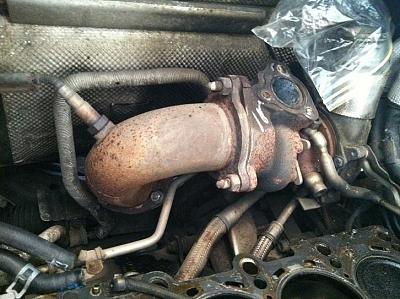 Discovered my downpipe isnt OEM.  Any guess what it is?-downpipe-2-small.jpg