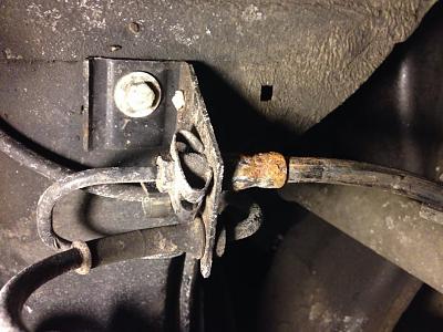 B5 a4 front brake hose replacement???-image.jpg