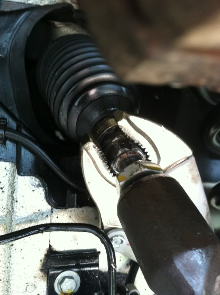 Stuck outer tie rod end