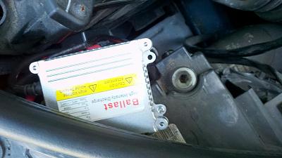 how to install HID kit in 2008 A4 (replace halogen bulbs)-2013-07-11_18-18-09_212.jpg