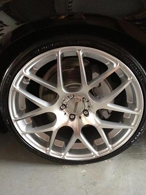 Selling my audi stasis 20 inch wheels-img_7129.jpg