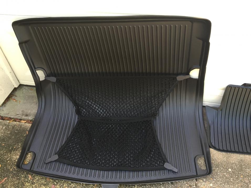 Audi A4 2009 2015 Set Of Rubber Mats Interior And Trunk