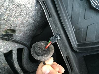 Help in identifying loose cable Audi Q3-img_5864.jpg