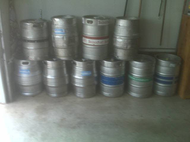 Name:  Kegs.jpg
Views: 12
Size:  20.0 KB